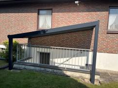 Überdachung Kellerabstieg