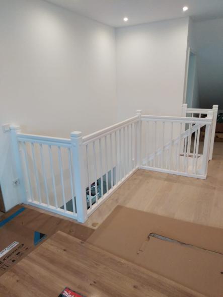 Absturzsicherung Treppe weiß