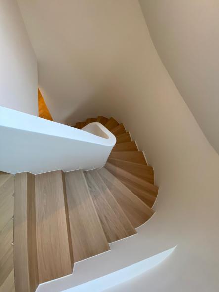 gewendelte Treppe Holz