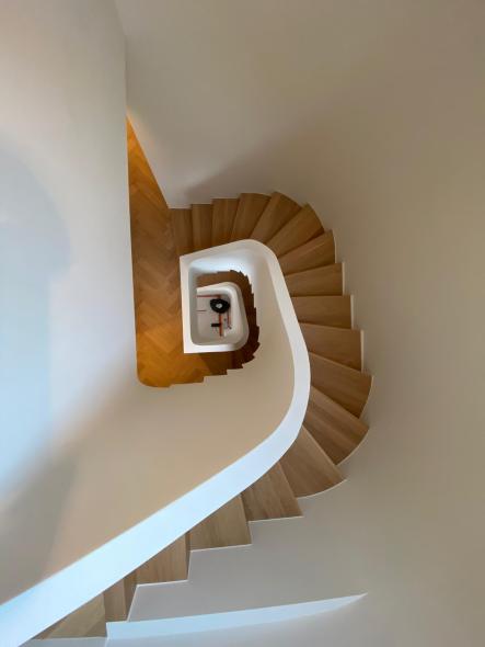 gewendelte Treppe Holz