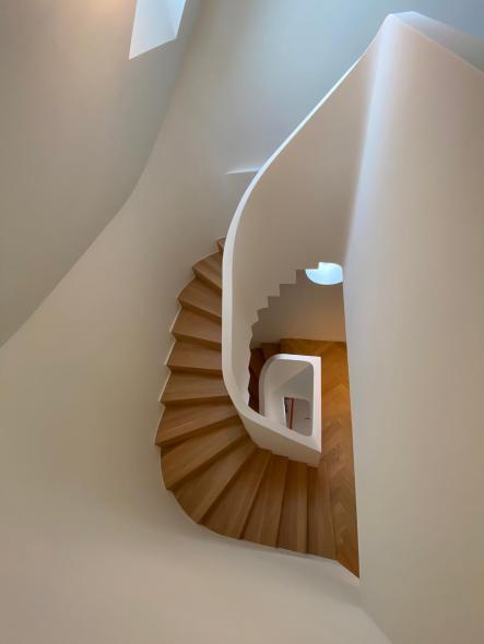 gewendelte Treppe Holz